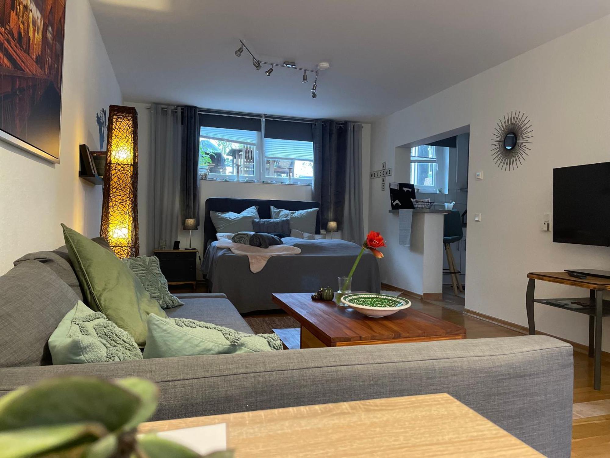 Modernes Appartement Im Gruenen - Stilvoll Und Komfortabel Köln Exterior foto