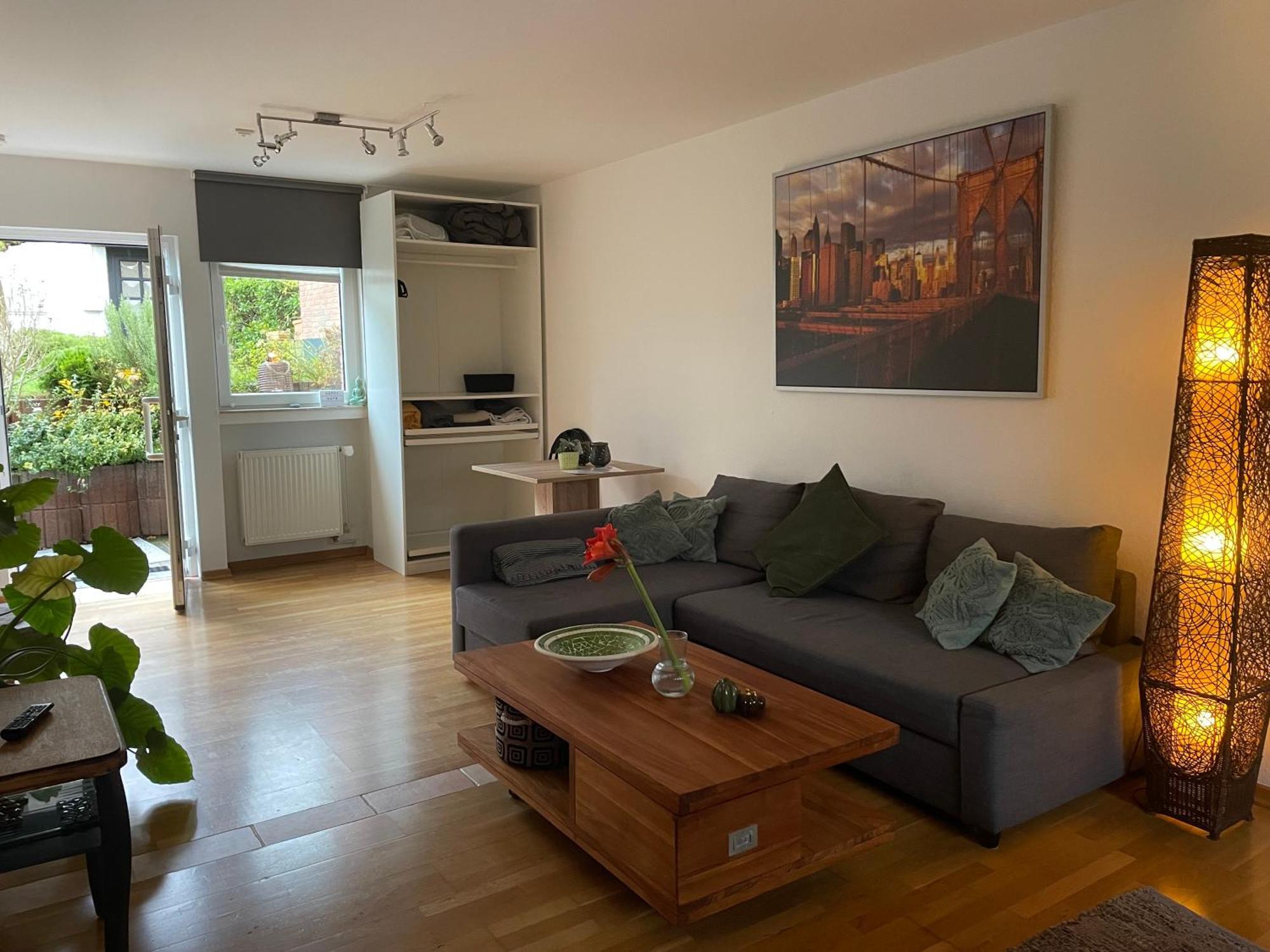 Modernes Appartement Im Gruenen - Stilvoll Und Komfortabel Köln Exterior foto